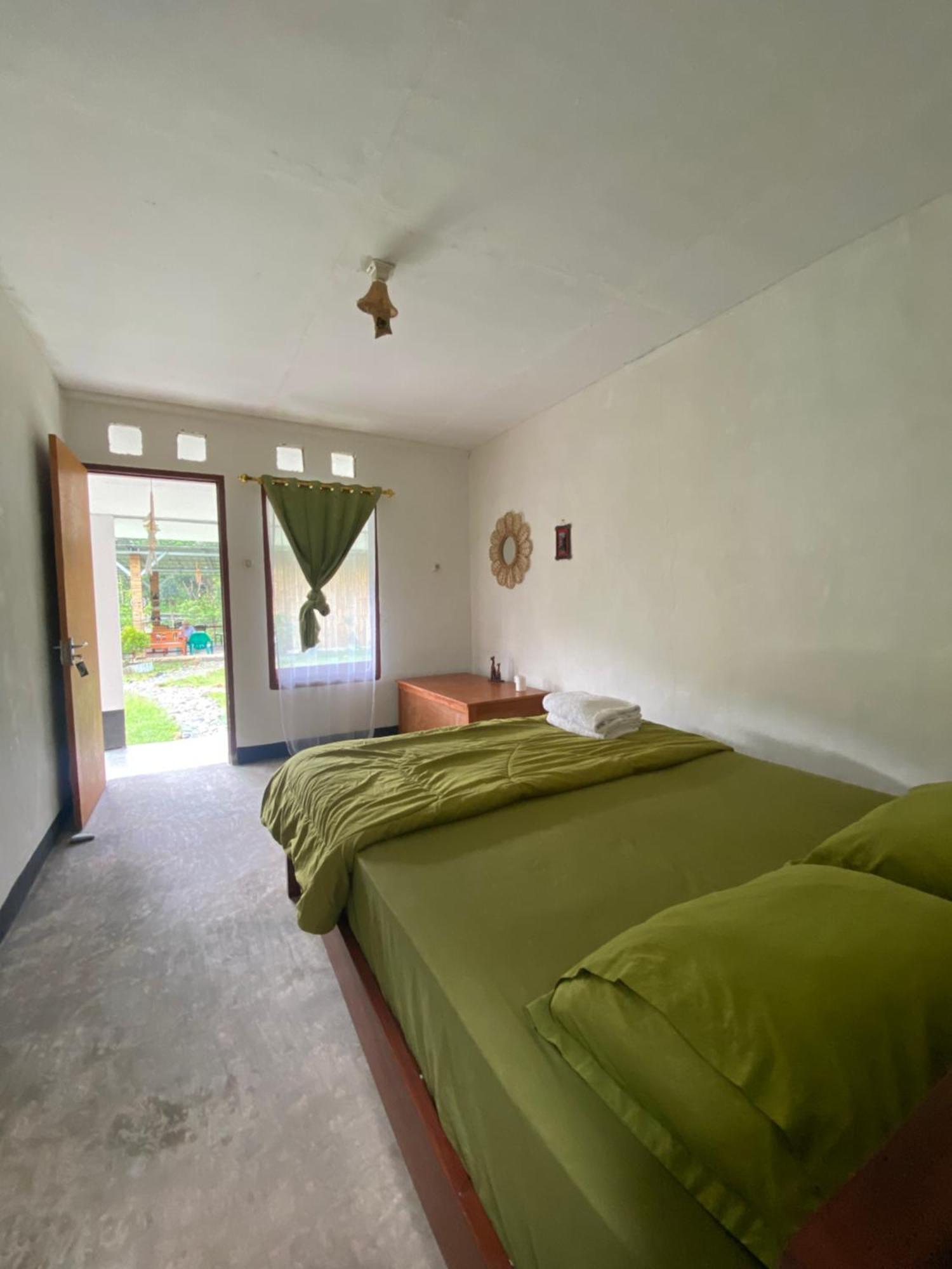 Rago'S Homestay Kelimutu Room photo